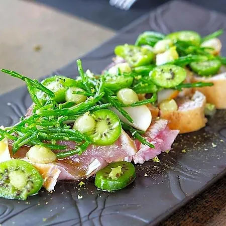 Restaurant Trabenia מלון 3*